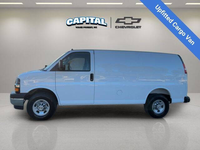 2025 Chevrolet Express 2500