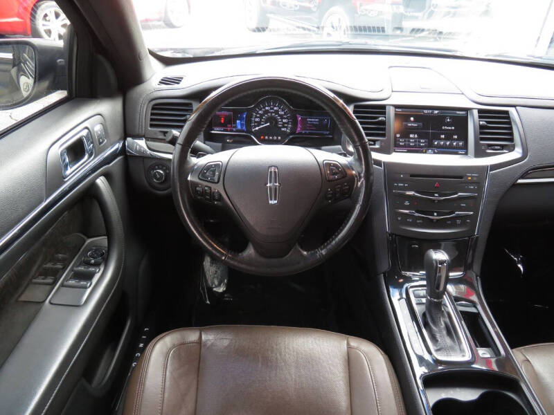 2013 Lincoln MKS