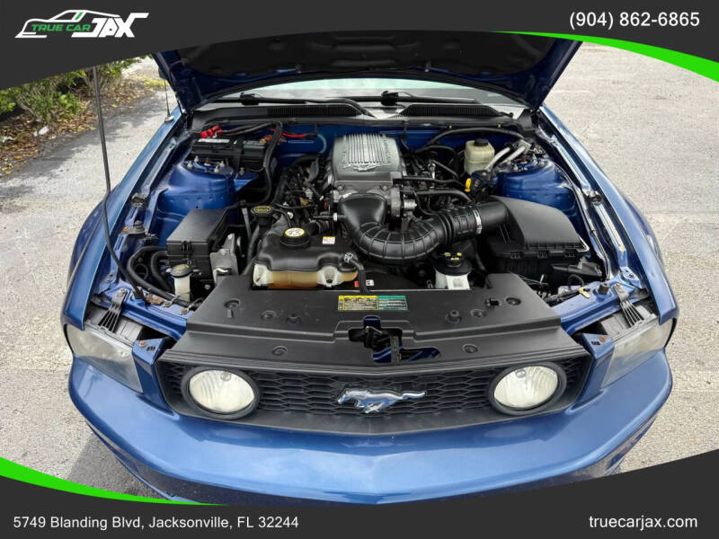 2006 Ford Mustang GT Deluxe