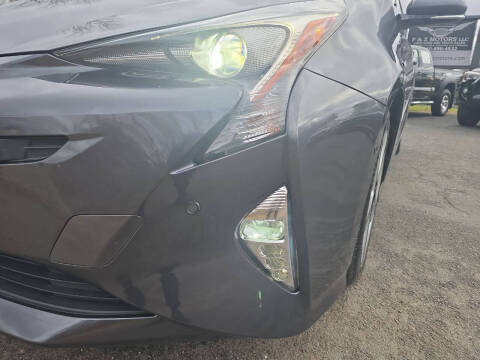 2018 Toyota Prius Four Touring