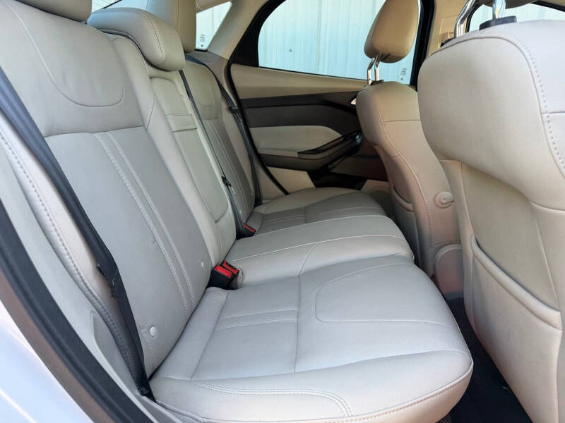 2012 Ford Focus SEL