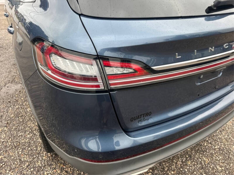 2019 Lincoln Nautilus Select