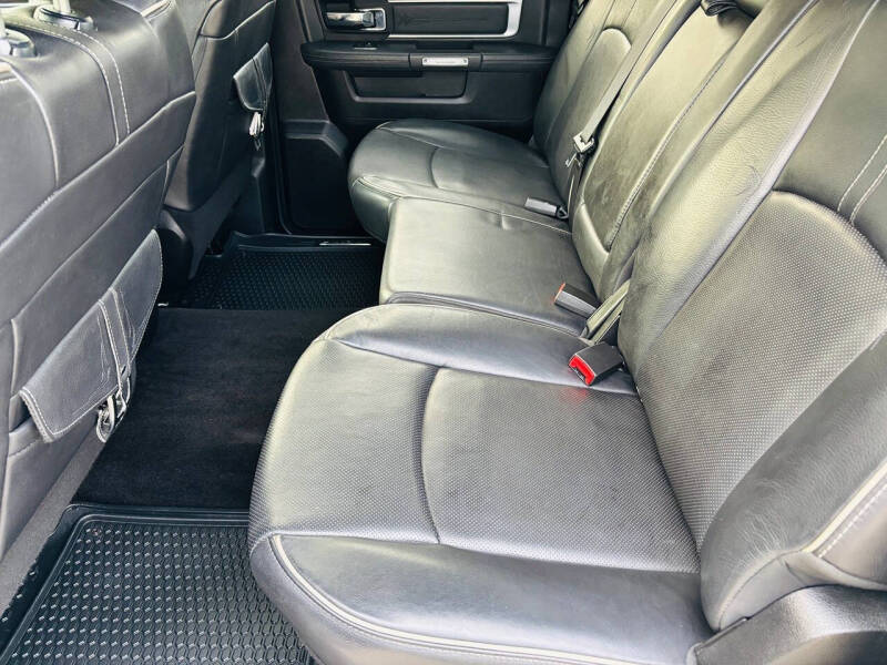 2014 RAM 1500 Laramie Limited