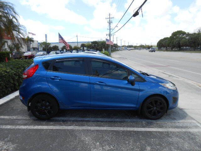 2011 Ford Fiesta SE