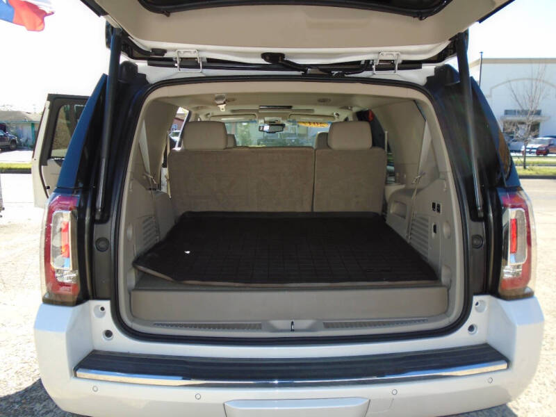 2017 GMC Yukon Denali