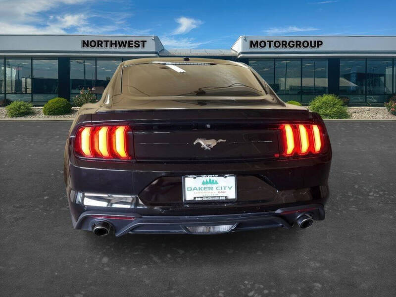 2018 Ford Mustang EcoBoost