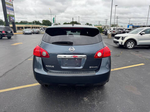 2013 Nissan Rogue SV
