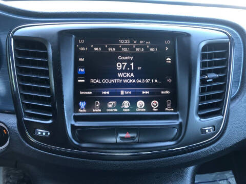 2015 Chrysler 200 S