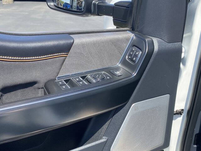 2024 Ford F-450 Super Duty Platinum