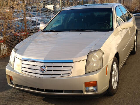 2007 Cadillac CTS for sale at MAGIC AUTO SALES in Little Ferry NJ