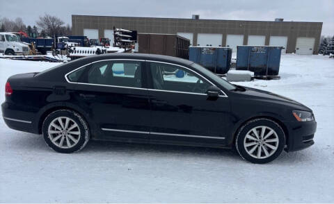 2012 Volkswagen Passat SEL