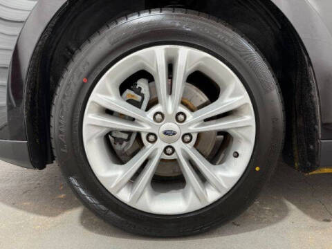 2016 Ford Taurus SEL