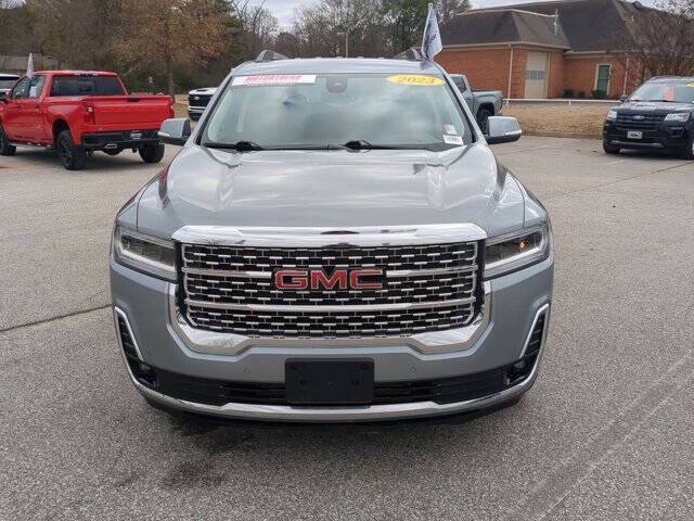 2023 GMC Acadia Denali