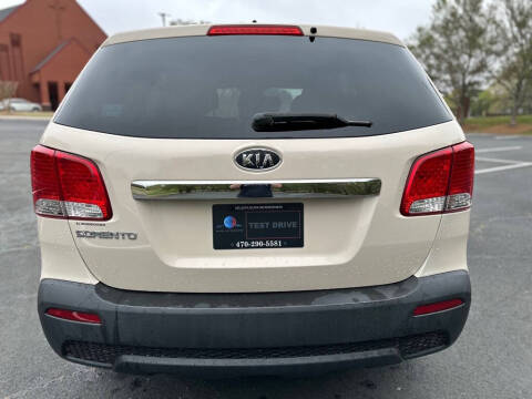 2011 Kia Sorento LX