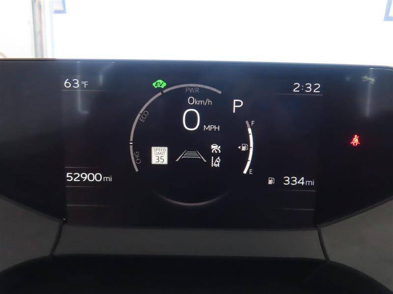 2024 Toyota Prius LE