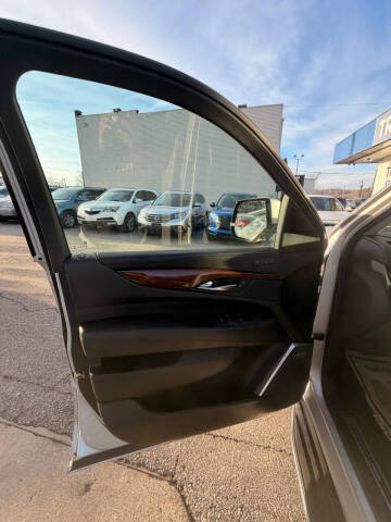 2019 Cadillac Escalade Luxury