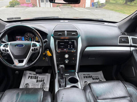 2014 Ford Explorer XLT