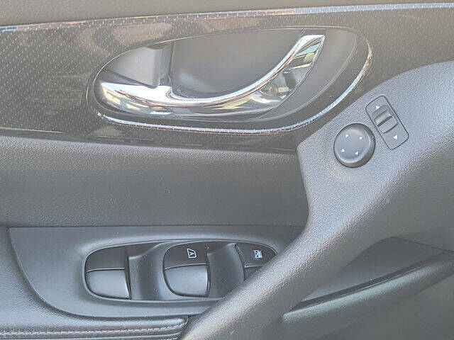 2020 Nissan Rogue SL