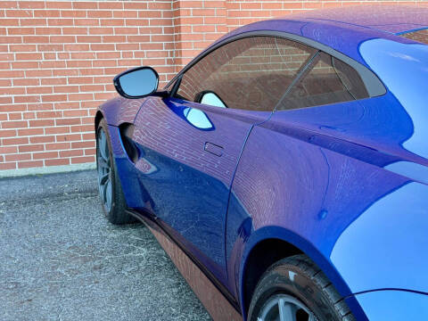 2019 Aston Martin Vantage