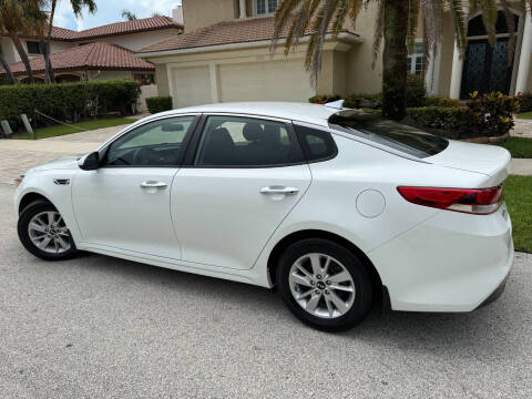 2016 Kia Optima LX