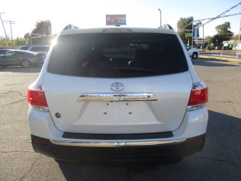 2012 Toyota Highlander SE