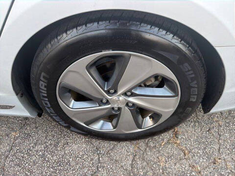 2016 Hyundai Sonata Hybrid