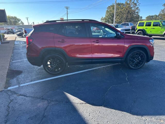 2023 GMC Terrain SLE