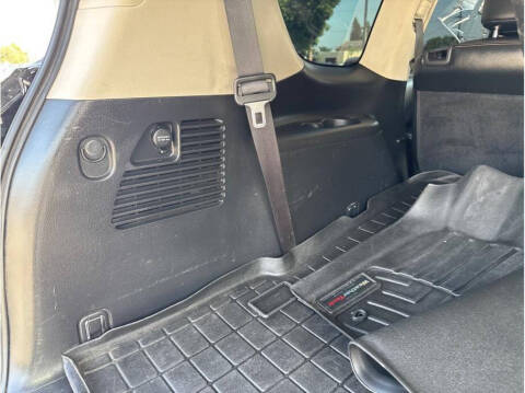 2017 Nissan Armada Platinum