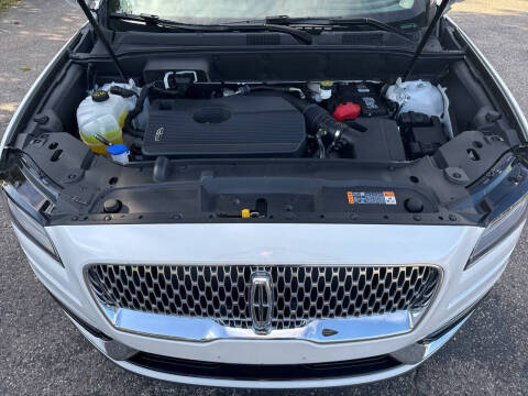 2020 Lincoln Nautilus Reserve