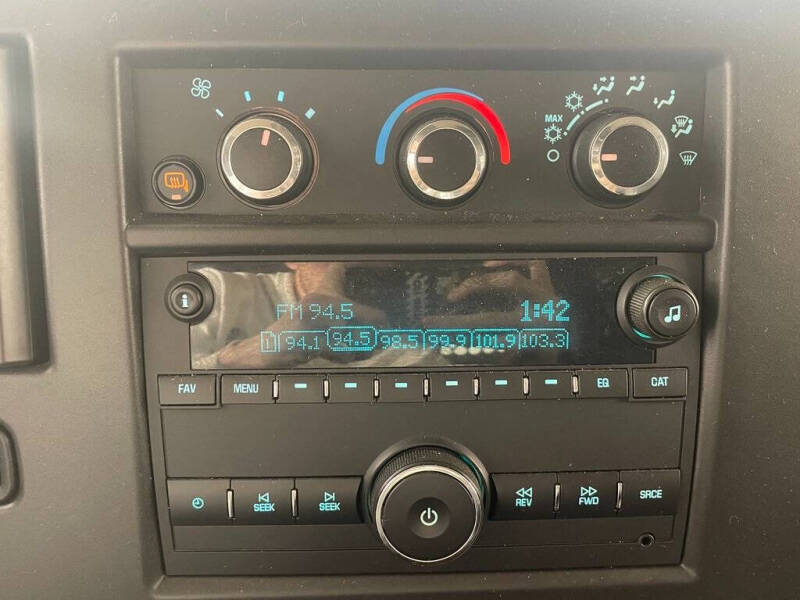 2023 GMC Savana 2500