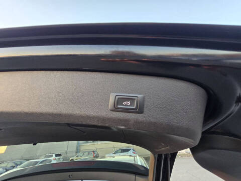 2015 Audi Q7 3.0T quattro S line Prestige