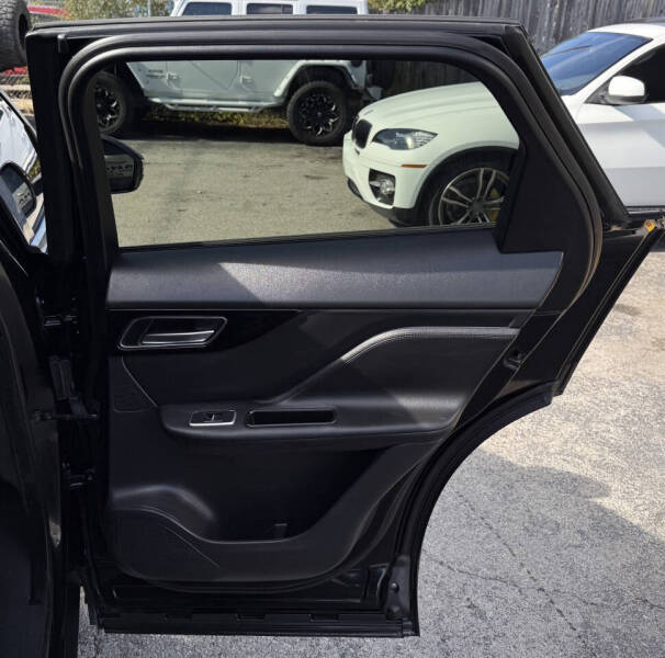 2017 Jaguar F-PACE 35t Premium