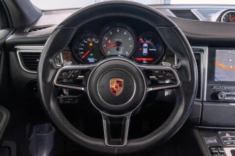 2017 Porsche Macan S