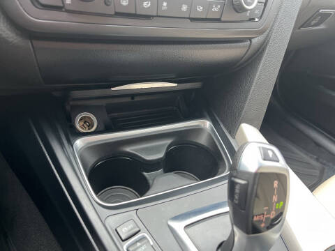 2015 BMW 3 Series 320i xDrive