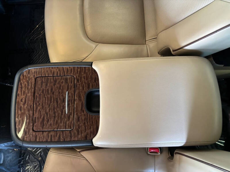 2018 Nissan Armada Platinum