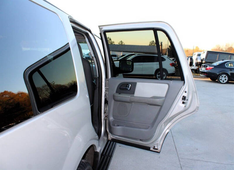 2005 Ford Expedition XLT