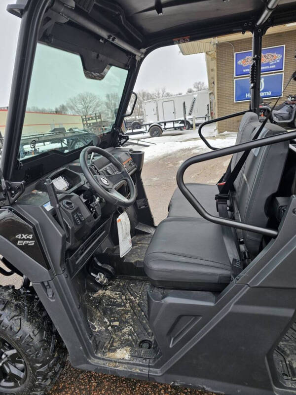 2025 CFMoto UForce 800 XL