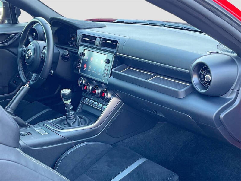 2023 Toyota GR86 Premium