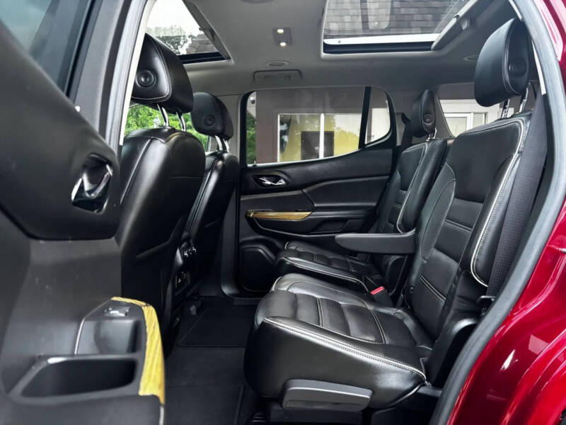 2017 GMC Acadia Denali