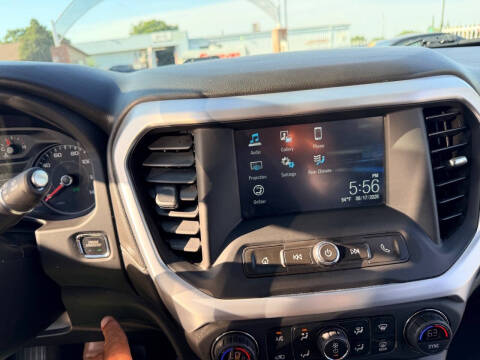 2018 GMC Acadia SLE-1