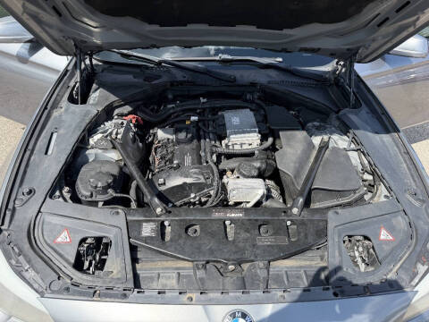 2011 BMW 5 Series 528i