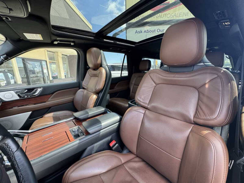 2023 Lincoln Navigator L Reserve