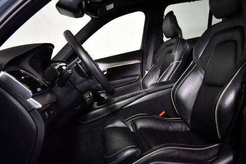 2020 Volvo XC90 T6 R-Design