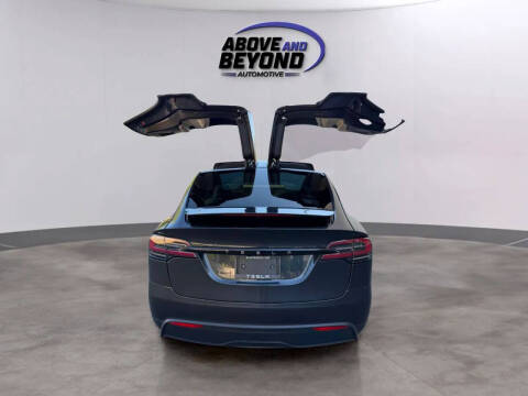 2023 Tesla Model X Standard Range