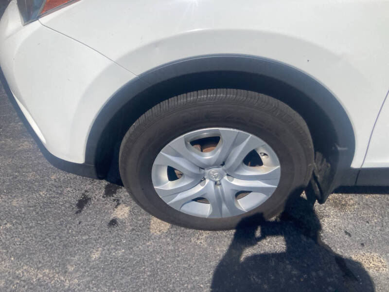 2014 Toyota RAV4 LE