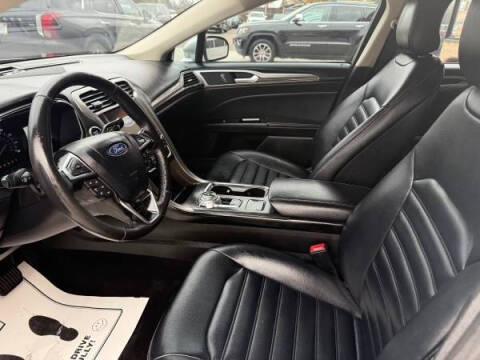 2019 Ford Fusion SEL