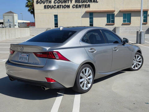 2016 Lexus IS 200t