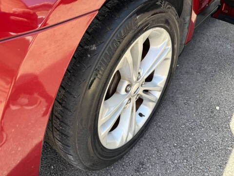 2017 Ford Taurus SEL