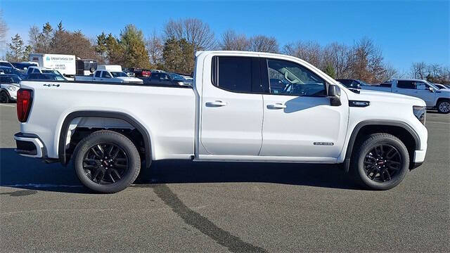 2026 GMC Sierra 1500 Elevation Standard