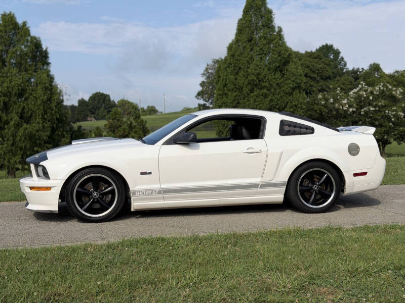 2007 Ford Mustang GT Deluxe